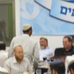מתנת הוקרה לשף הישיבה - מר צפניה חדד