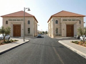 רביבים 1184 - קהילה אחת, לב אחד: גבולות הפיצול בבית הכנסת