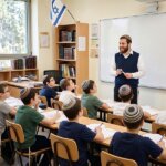 רביבים 1203 - לייקר את ערכם של המורים והמורות